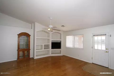 1611 E Maddock Rd, Phoenix, AZ 85086 photo 4