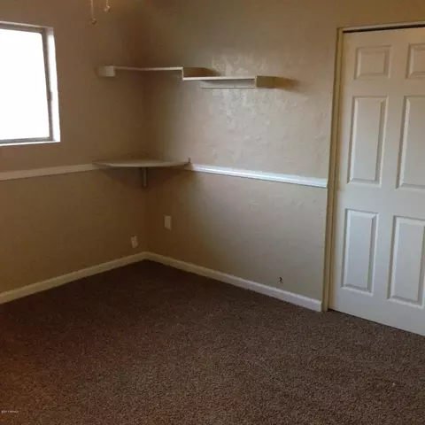 711 E South Mountain Ave, Phoenix, AZ 85042 photo 9