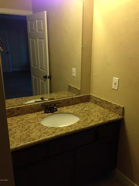 711 E South Mountain Ave, Phoenix, AZ 85042 photo 15