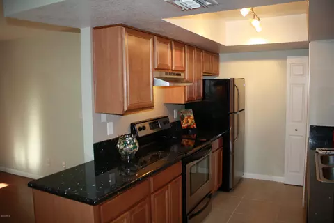 740 W Elm St #237, Phoenix, AZ 85013 photo 3