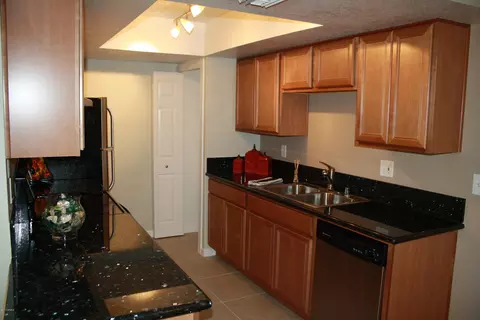740 W Elm St #237, Phoenix, AZ 85013 photo 2