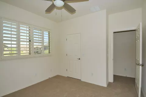 3845 E Branham Ln, Phoenix, AZ 85042 photo 21