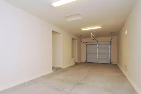 3845 E Branham Ln, Phoenix, AZ 85042 photo 24