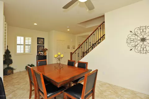 3845 E Branham Ln, Phoenix, AZ 85042 photo 3