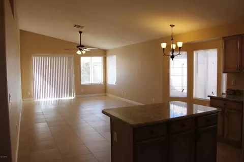 2241 E Aire Libre Ave, Phoenix, AZ 85022 photo 3