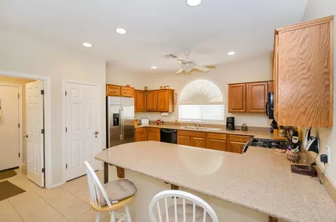 4685 E Rakestraw Ln, Gilbert, AZ 85298 photo 9