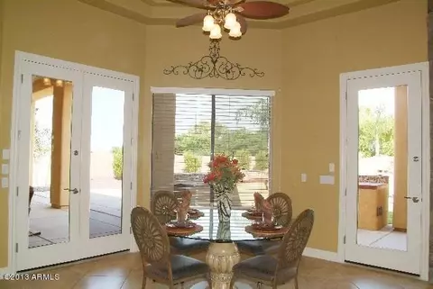 2156 E Pickett Ct, Gilbert, AZ 85298 photo 3