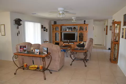 3115 E 4th Ave, Apache Junction, AZ 85119 photo 2