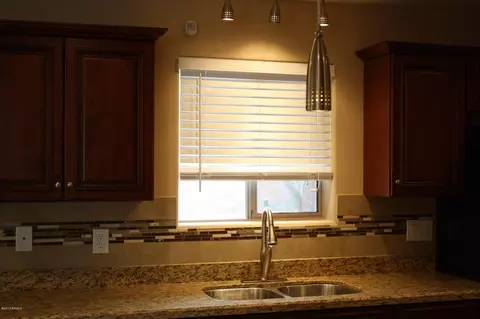 4131 E Shea Blvd, Phoenix, AZ 85028 photo 5