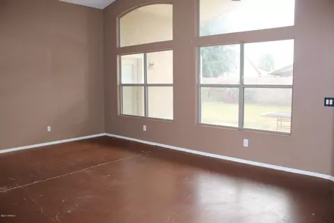 1663 E Carla Vista Dr, Gilbert, AZ 85295 photo 3
