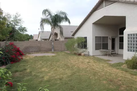 1663 E Carla Vista Dr, Gilbert, AZ 85295 photo 16