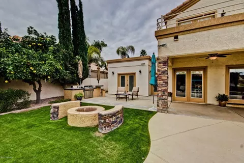 1831 E Monarch Bay Dr, Gilbert, AZ 85234 photo 9
