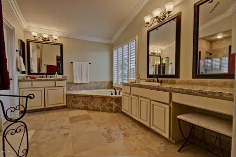 1831 E Monarch Bay Dr, Gilbert, AZ 85234 photo 63