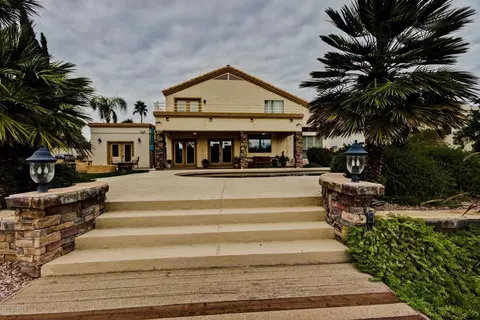 1831 E Monarch Bay Dr, Gilbert, AZ 85234 photo 10