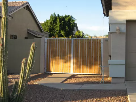 9332 E Grandview St, Mesa, AZ 85207 photo 4