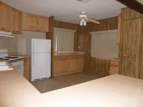 18052 N 3rd St, Phoenix, AZ 85022 photo 4
