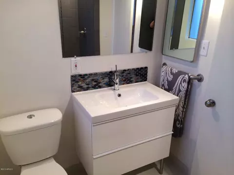 3242 E Camelback Rd #201, Phoenix, AZ 85018 photo 21