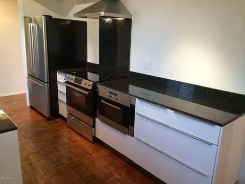 3242 E Camelback Rd #201, Phoenix, AZ 85018 photo 3