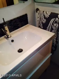 3242 E Camelback Rd #201, Phoenix, AZ 85018 photo 22