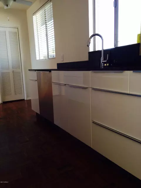 3242 E Camelback Rd #201, Phoenix, AZ 85018 photo 1