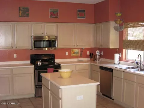 1322 E Saint John Rd, Phoenix, AZ 85022 photo 4