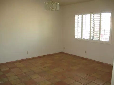 2815 Evans Dr, Phoenix, AZ 85032 photo 5