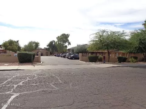 3015 E Paradise Ln, Phoenix, AZ 85032 photo 2