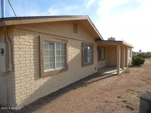 915 W Frontier St, Apache Junction, AZ 85120 photo 1
