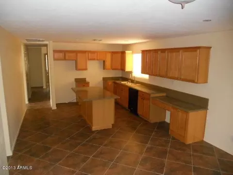 915 W Frontier St, Apache Junction, AZ 85120 photo 7