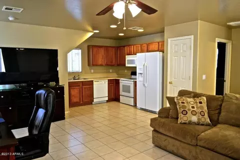 1026 E Fairmount Ave, Phoenix, AZ 85014 photo 4