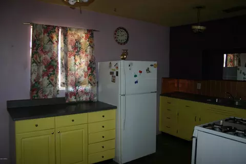8022 E 4th Ave, Mesa, AZ 85208 photo 3