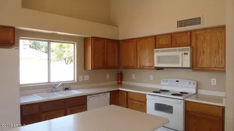 2305 E Cortez Dr, Gilbert, AZ 85234 photo 10