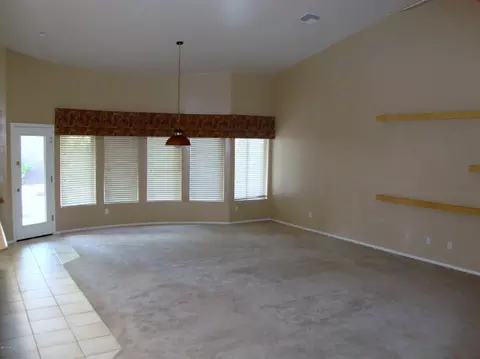 1920 E Vista Dr, Phoenix, AZ 85022 photo 9