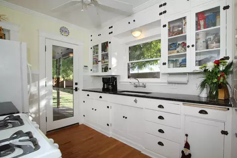 4505 N 8th Pl, Phoenix, AZ 85014 photo 7