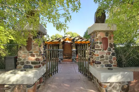 4505 N 8th Pl, Phoenix, AZ 85014 photo 4