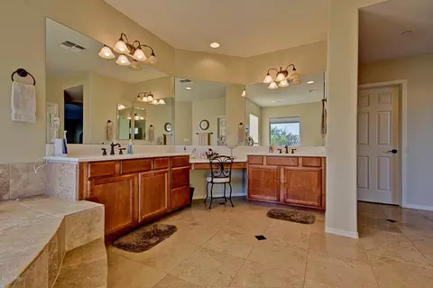 3934 E Patrick Ln, Phoenix, AZ 85050 photo 30