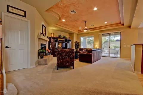 3934 E Patrick Ln, Phoenix, AZ 85050 photo 14