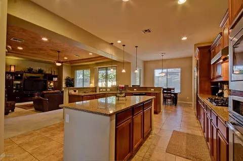 3934 E Patrick Ln, Phoenix, AZ 85050 photo 19