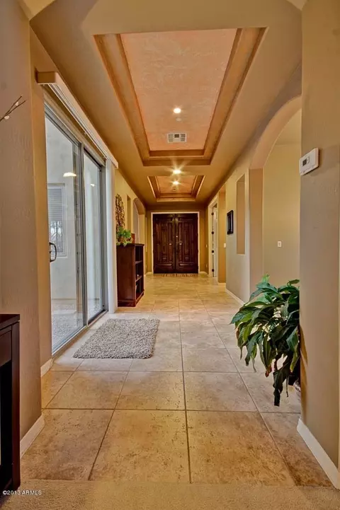 3934 E Patrick Ln, Phoenix, AZ 85050 photo 5