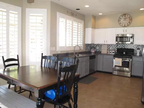 7133 E Meseto Ave, Mesa, AZ 85209 photo 6