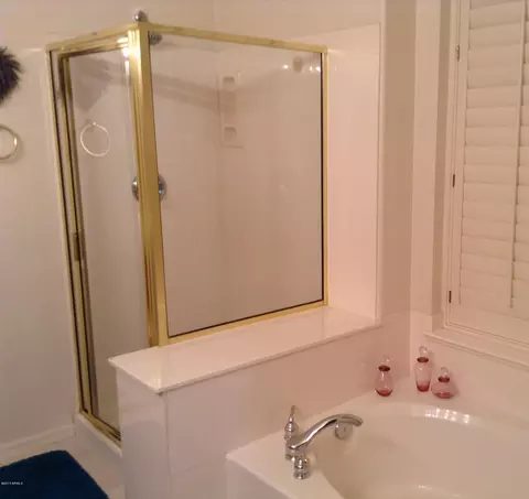 216 E Smoke Tree Rd, Gilbert, AZ 85296 photo 8
