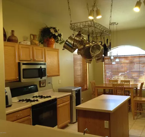 216 E Smoke Tree Rd, Gilbert, AZ 85296 photo 13