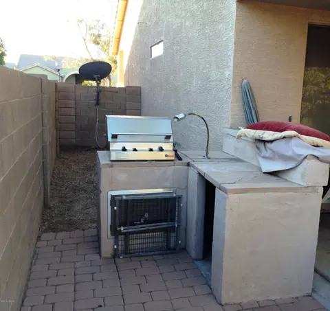 216 E Smoke Tree Rd, Gilbert, AZ 85296 photo 17