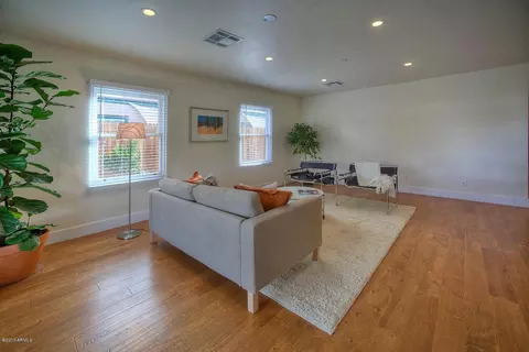 1425 E Hubbell St, Phoenix, AZ 85006 photo 4