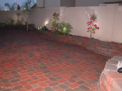 3085 S Lois Ln, Gilbert, AZ 85295 photo 4