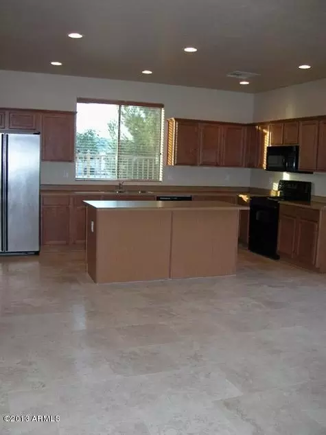 3085 S Lois Ln, Gilbert, AZ 85295 photo 7