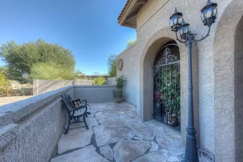 4633 E Sunrise Dr, Phoenix, AZ 85044 photo 4