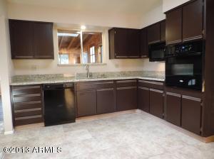3914 E Becker Ln, Phoenix, AZ 85028 photo 7