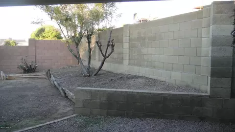 1754 E Grandview Rd, Phoenix, AZ 85022 photo 3