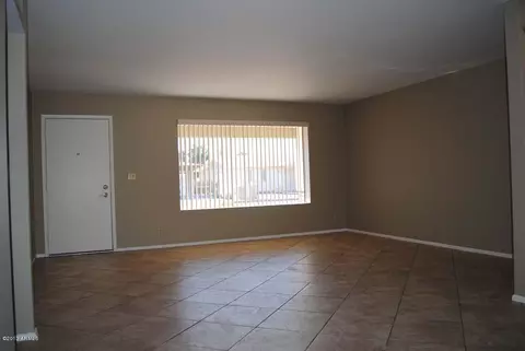 5044 Escondido Ave, Mesa, AZ 85206 photo 4